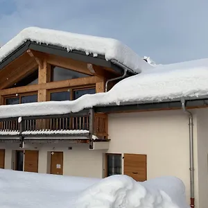 Mitoyen Le Rusticana Chamonix